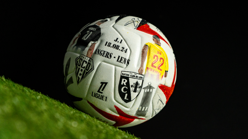 Fanion Pennant Football SCO Angers – Support Officiel Du Club, Couleur Et Logo Des équipes Françaises